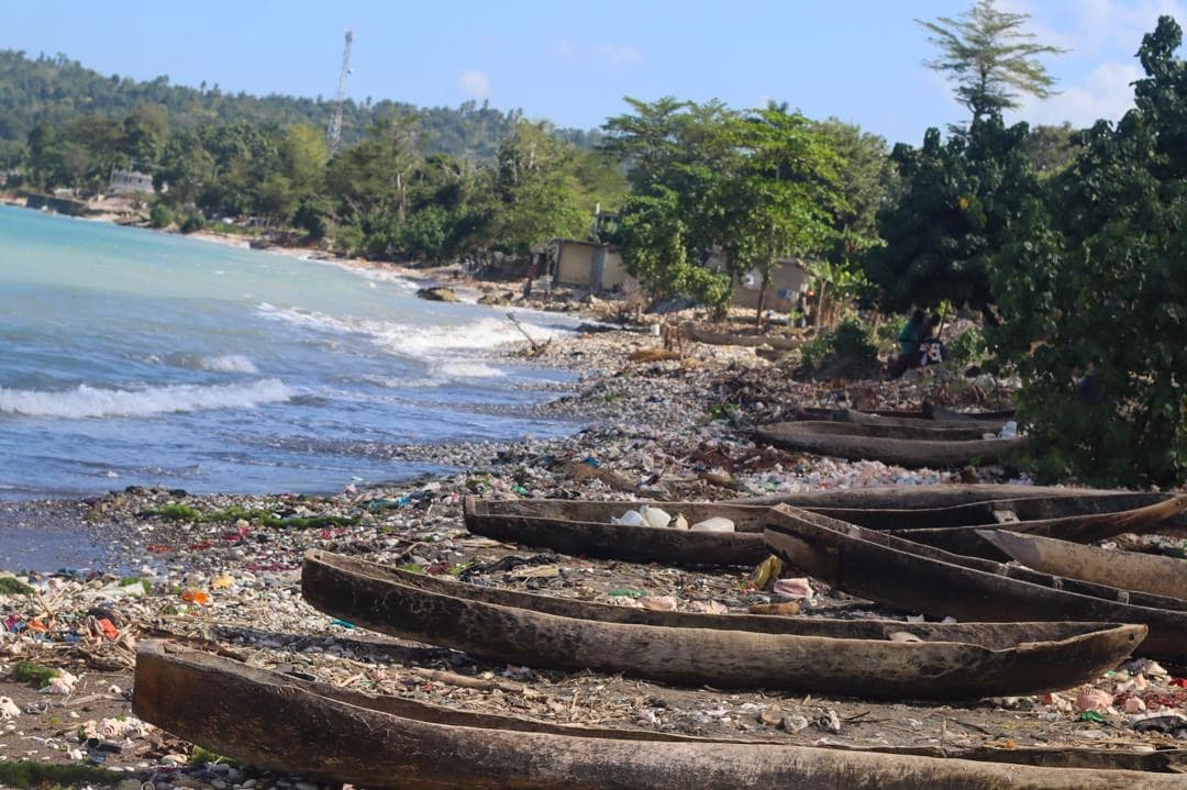 Coastal erosion and sea damage in Dame Marie (photo 13)